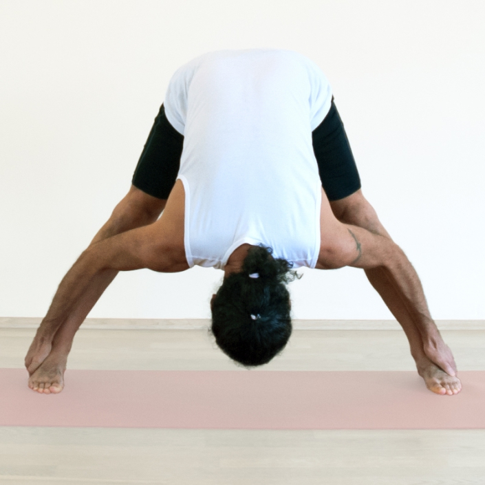 Standing Separate Leg Stretching